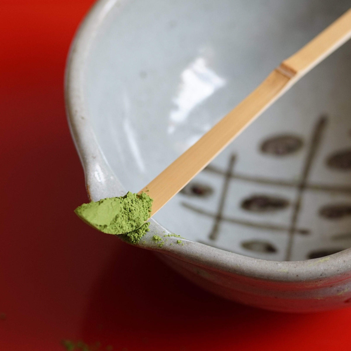 Match on bamboo scoop - Ocha &amp; Co